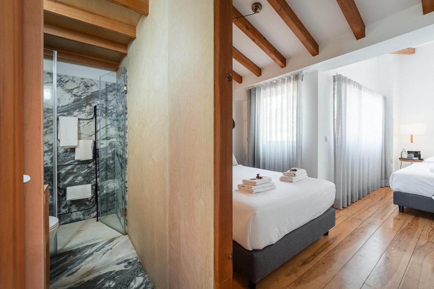 Guestready - Zaza Guest House コインブラ エクステリア 写真